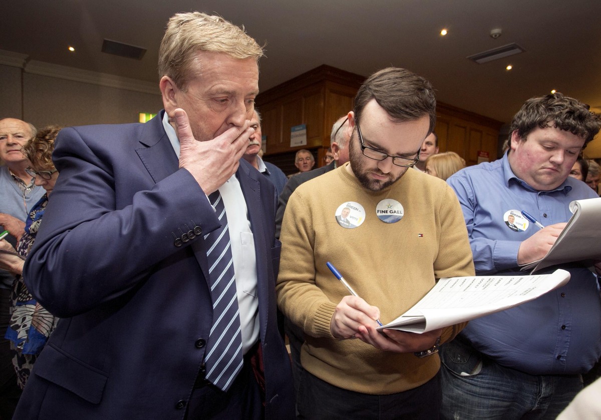 Pat Breen (left) with Luke Hogg and Dan McInerney at The Falls Hotel Ennistymon Co Clare Count Centre on .Pic Arthur Ellis/Press22.