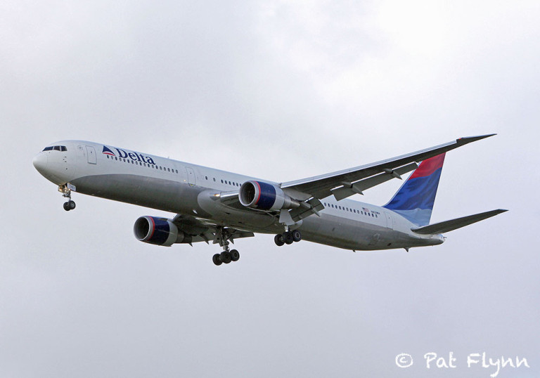 Jet diverts to Shannon with sick passenger