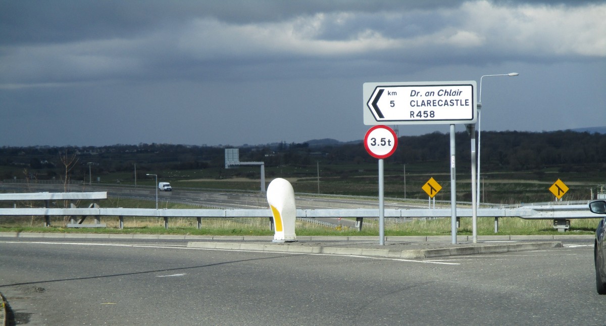 clarecastle sign