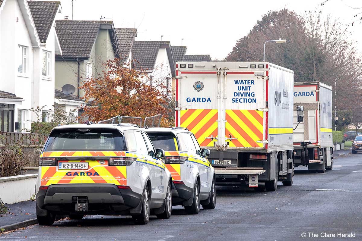 Garda divers recover weapon from River Fergus