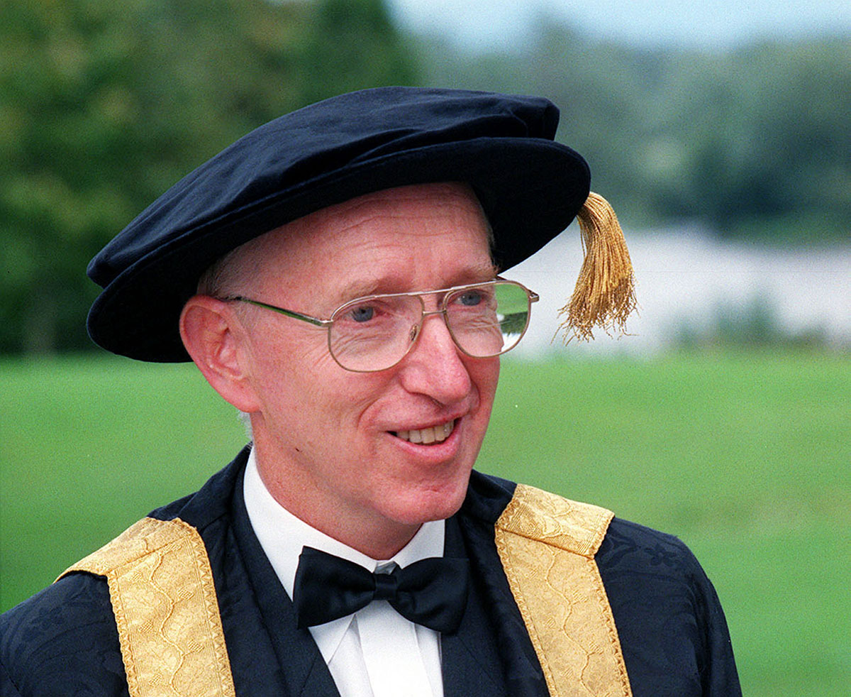 Death confirmed of former UL President Roger Downer