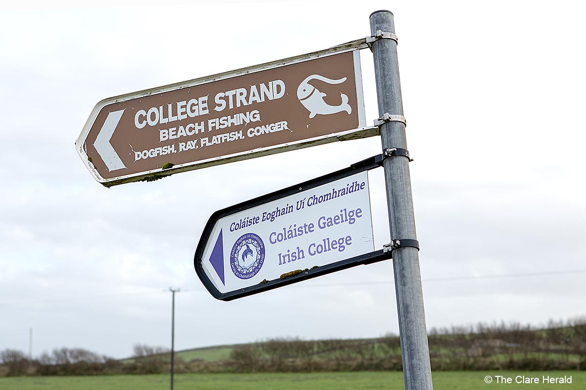 Coláiste Eoghain Uí Chomhraidhe features on TG4