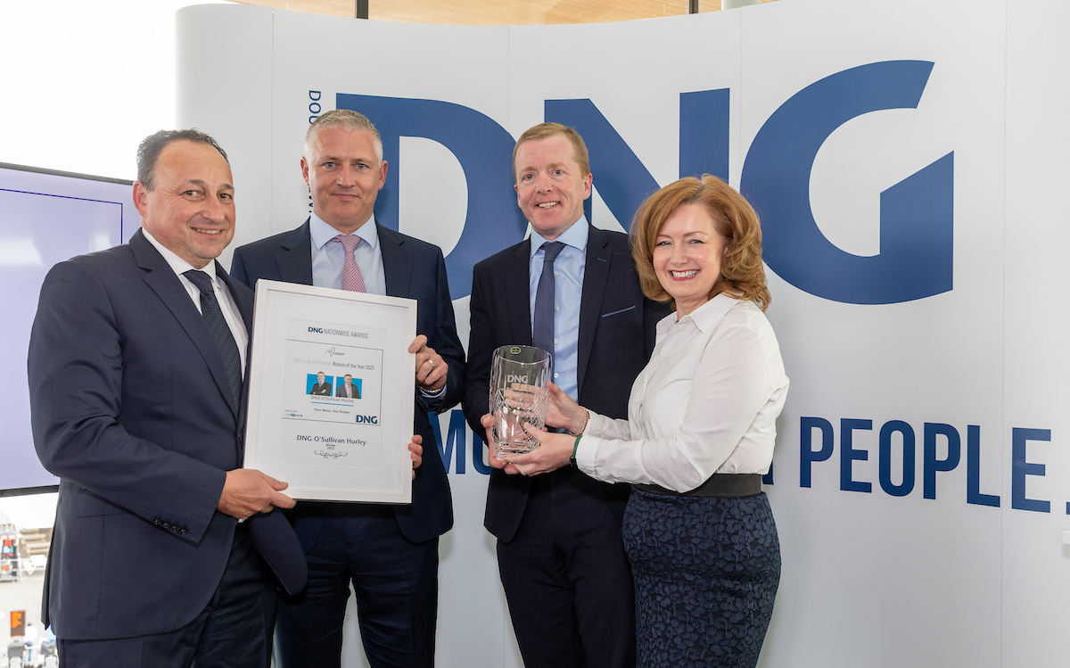 Ennis Real Estate Agent wins National Award