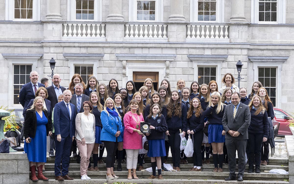 Ennis students meet ministers at Dáil Éireann