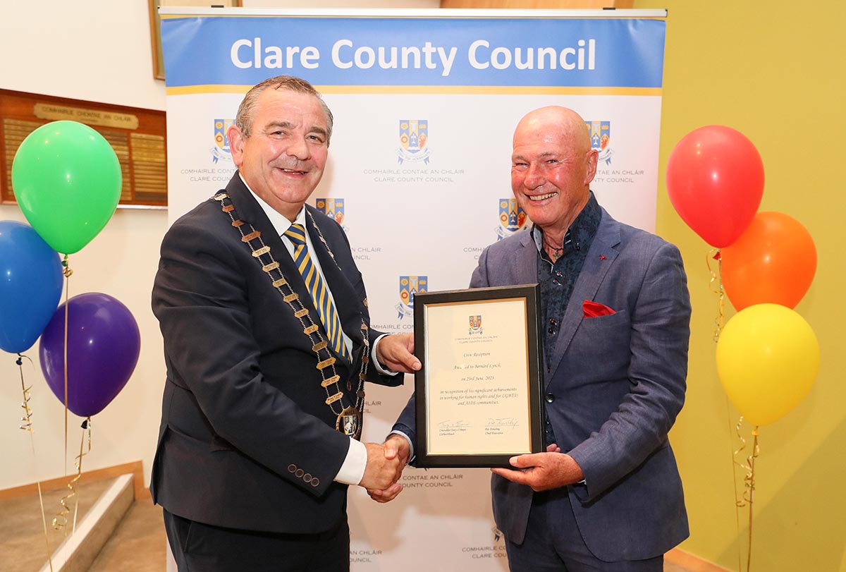 Civic Reception recognises Bernárd Lynch