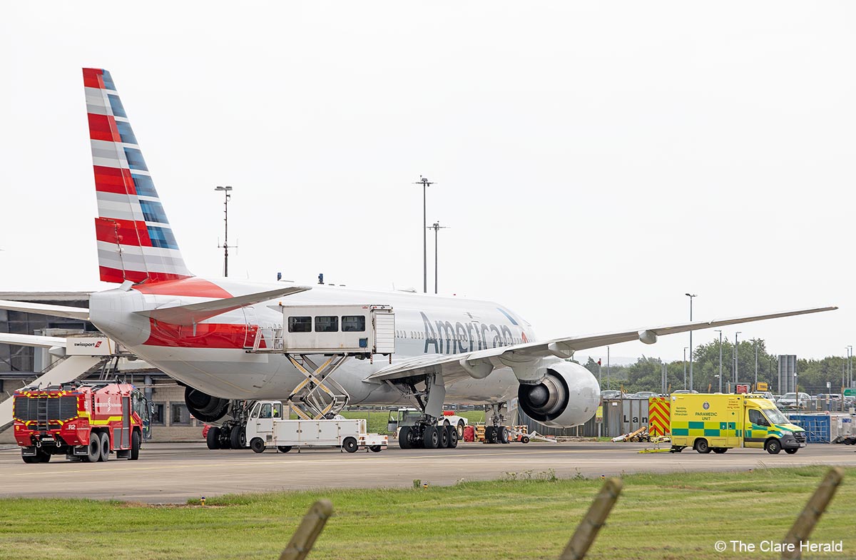 Passenger hospitalised after flight diverts to Shannon