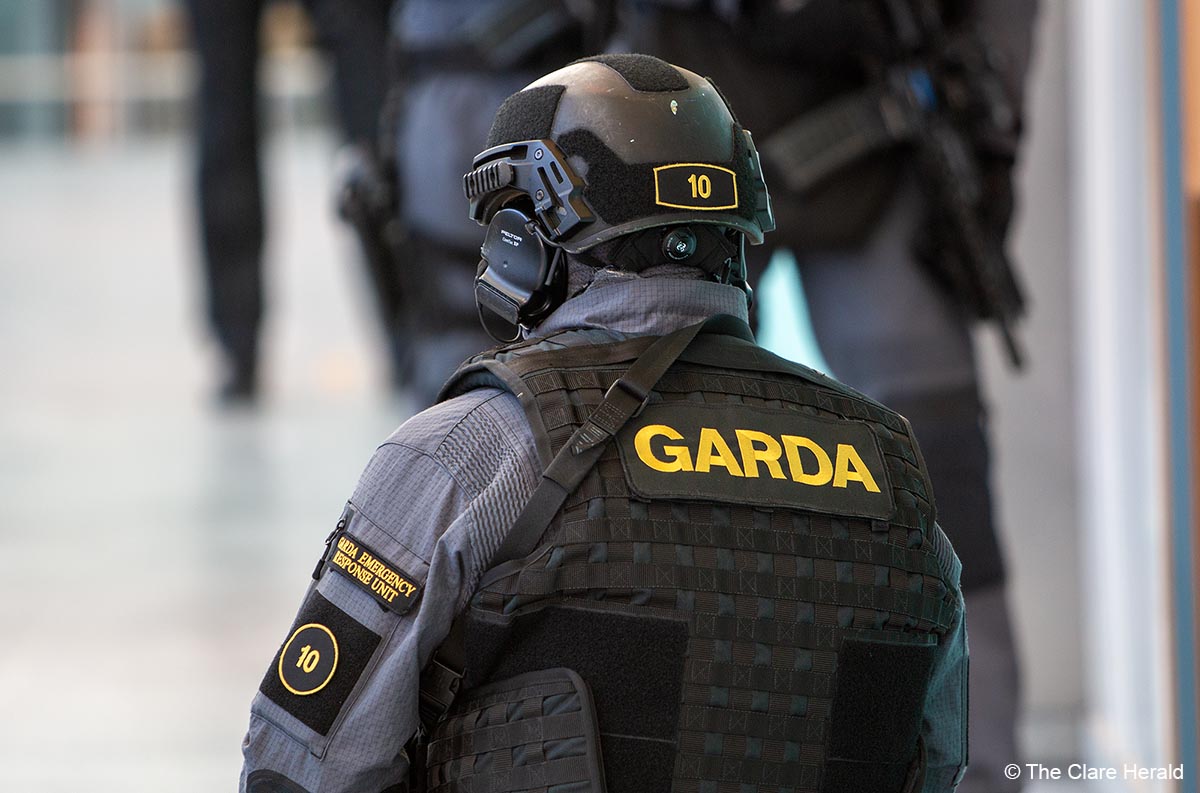 Man charged after rifle and ammunition seized in Shannon