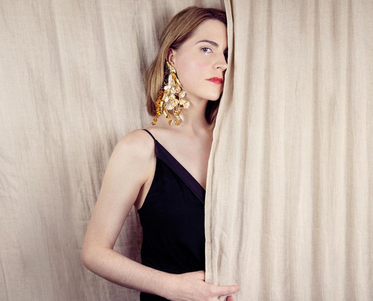 Irish women celebrate Lisdoonvarna in Paris