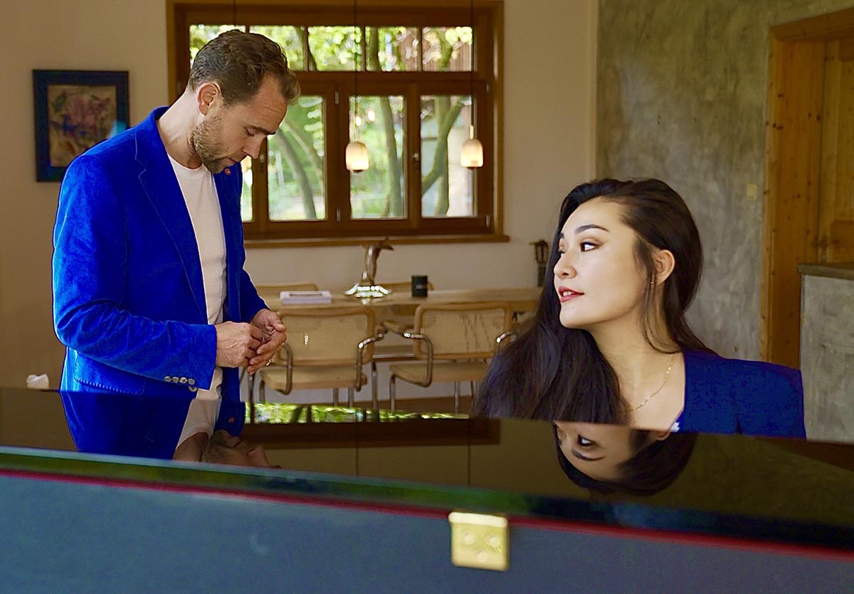 Munich-based duo perform in Mountshannon