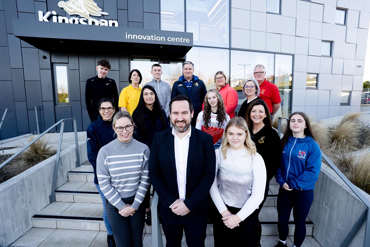 Kingspan gifts Christmas cheer to Clare sports club