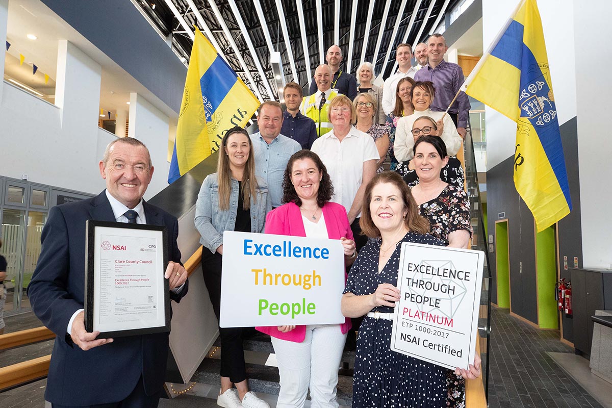 Council receives platinum award for Excellence Through People