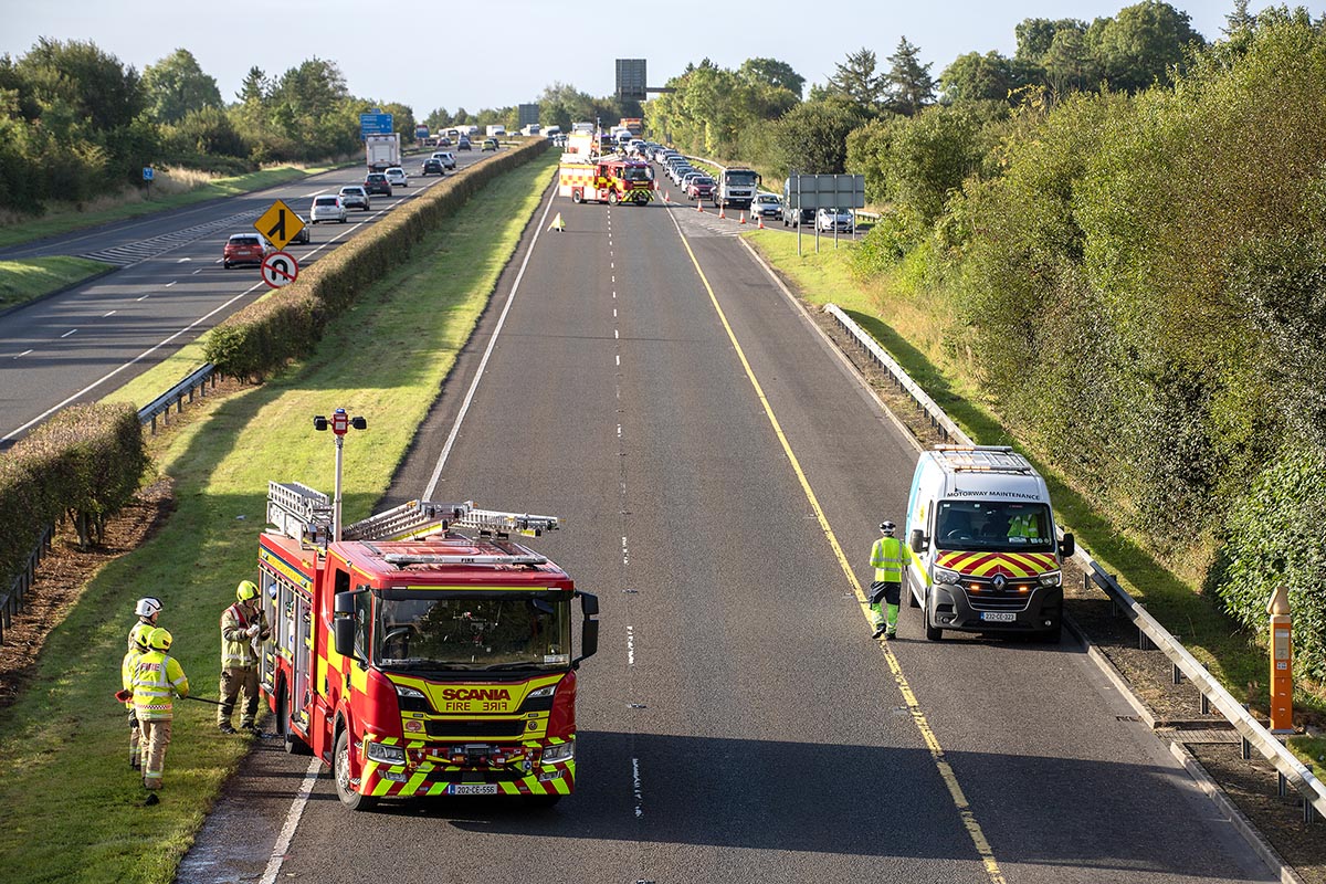 Section of M18 at Dromoland reopens after collision