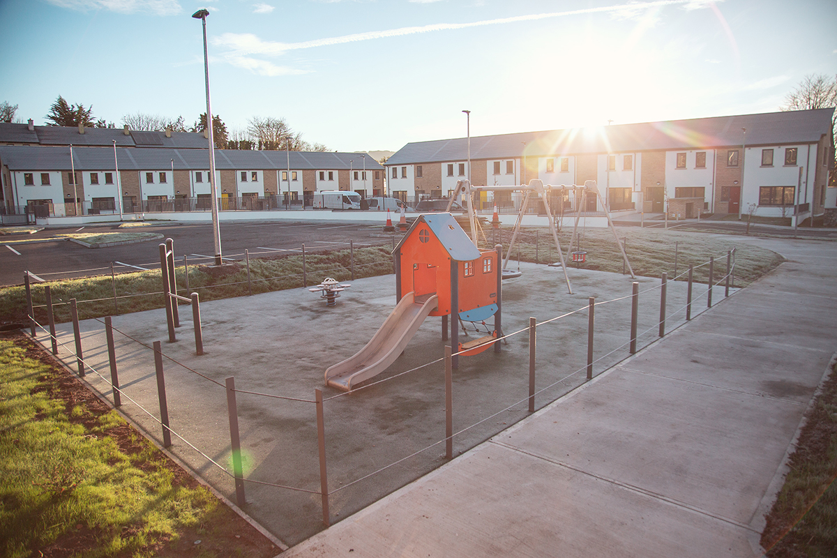 33 new homes opened in Scarriff and Sixmilebridge