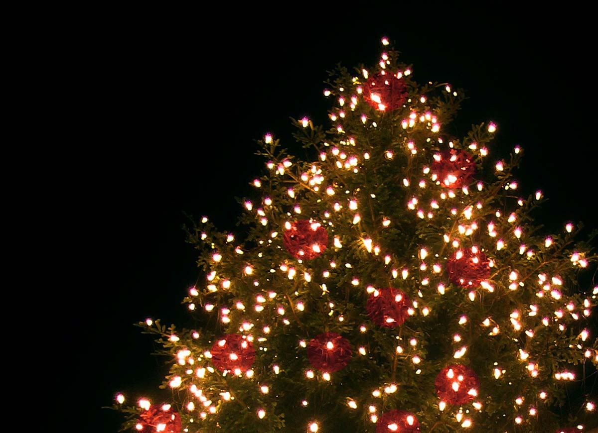 Christmas lights ceremony in Newmarket-on-Fergus
