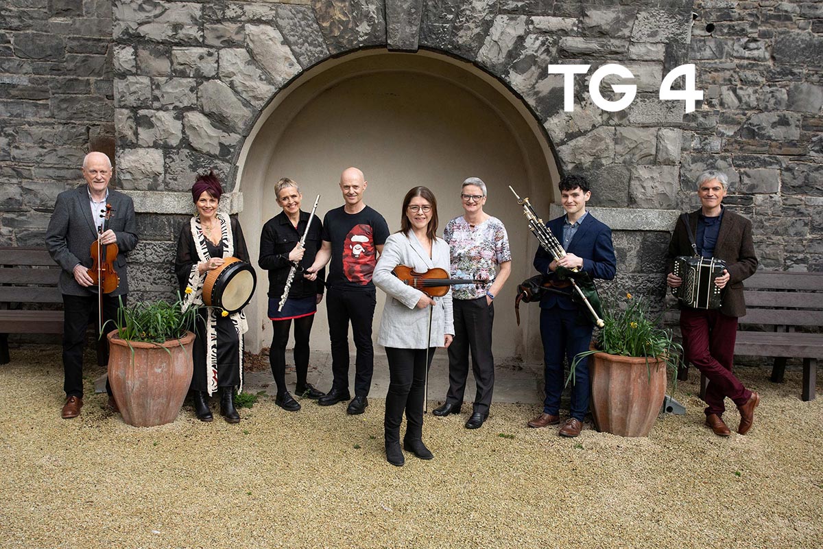 Clare Shines Bright at Gradam Ceoil TG4 2025