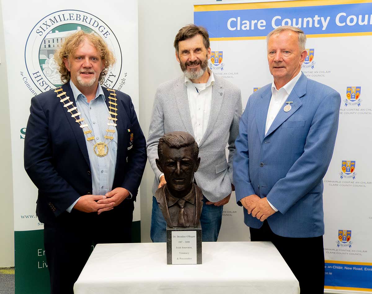 Bust of Dr Brendan O’Regan unveiled in Ennis