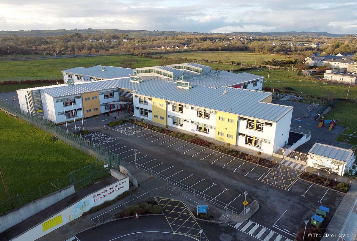 Ennis National School achieves Nature Hero Award