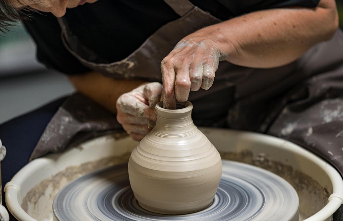 19 potters lined up for Clare Potter’s Market 2025