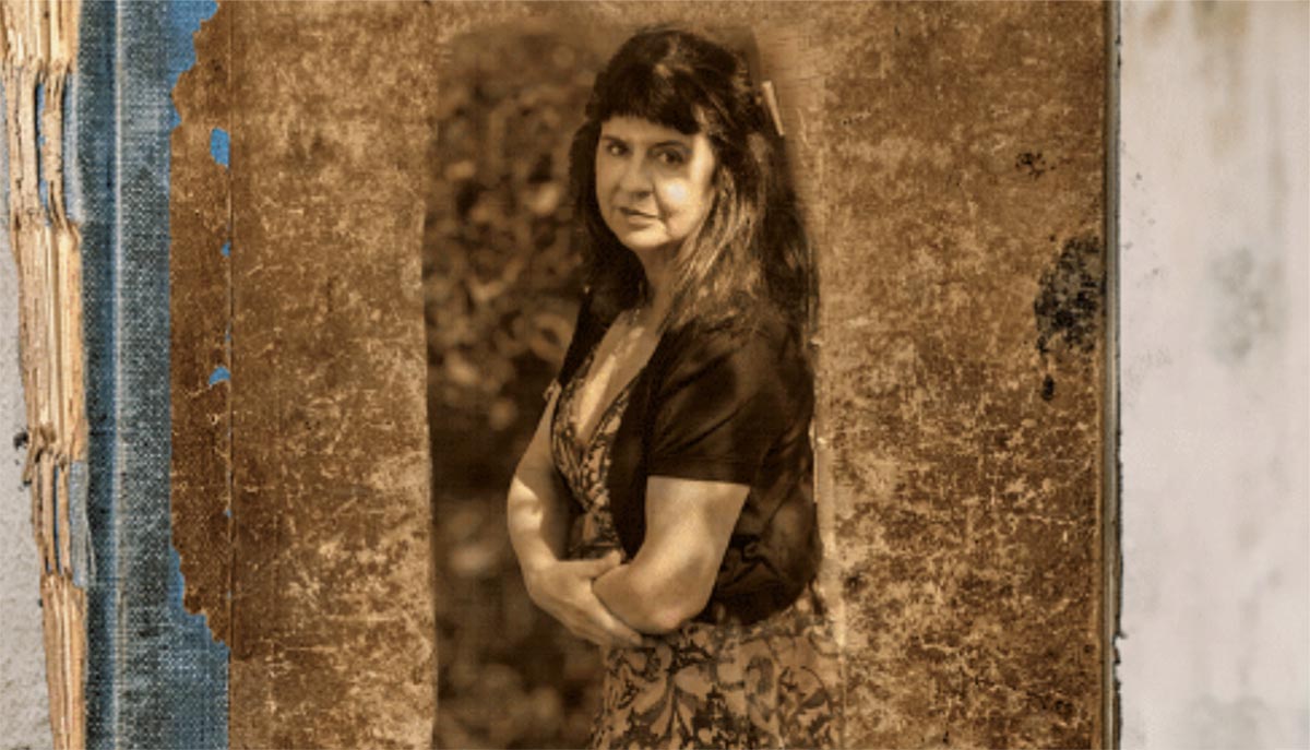 Fiona Tyndall unveils new full Irish-language album
