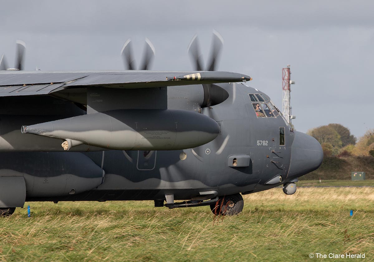 US military cargo plane returns to Shannon with engine problem