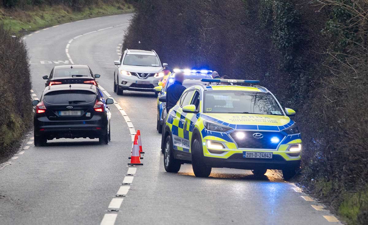 Four men arrested following robbery in West Clare