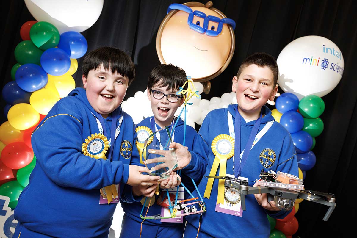 CBS Primary scoops Intel Mini Scientist top prize