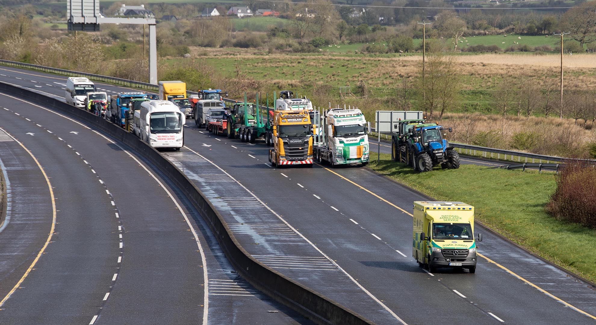 Irish Medical Organisation calls for removal of fuel blockades