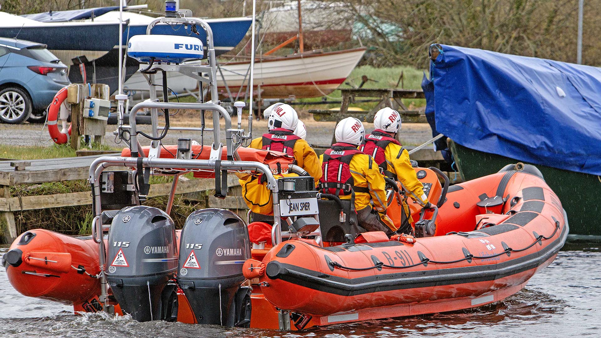 RLNI responds to boat in difficulty on Lough Derg