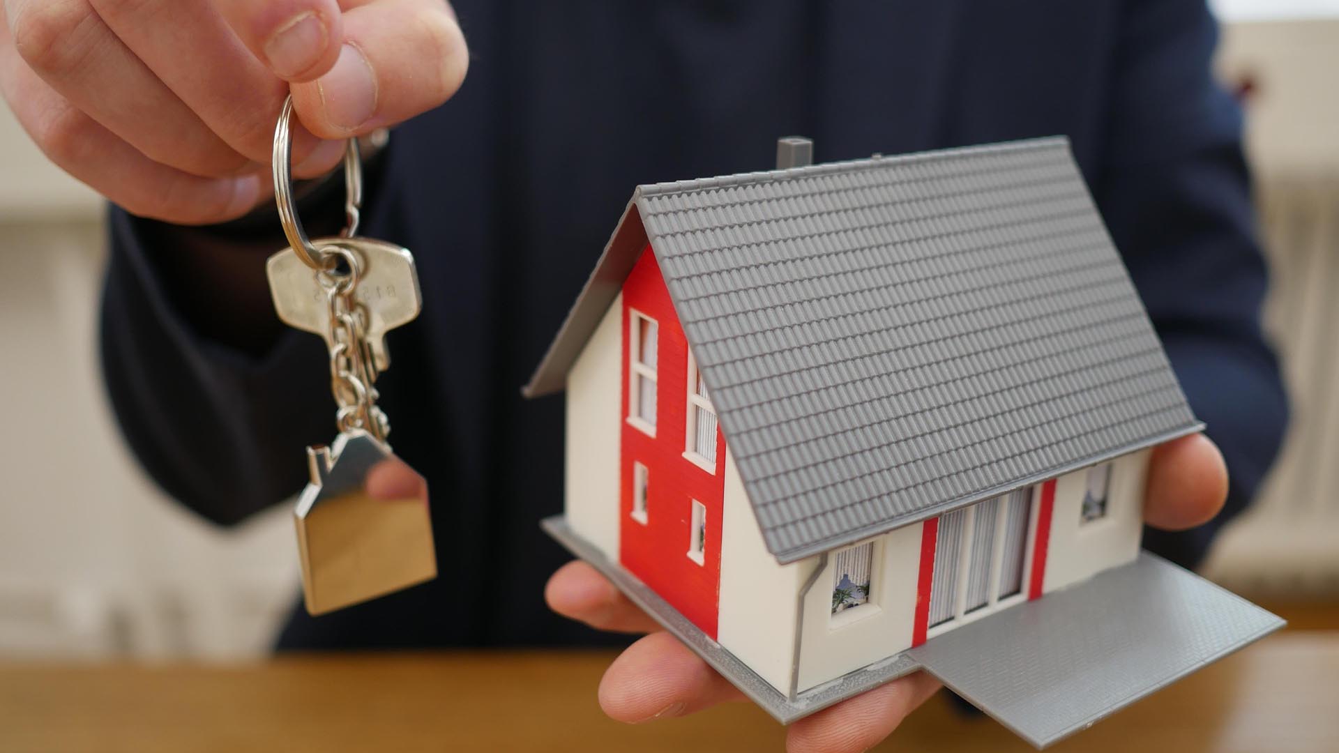 Moves to guarantee fair access to mortgage protection for cancer survivors